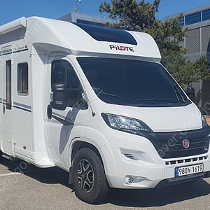 피아트 파일럿 P746GJ 22년12월등록 수입 중고캠핑카 판매