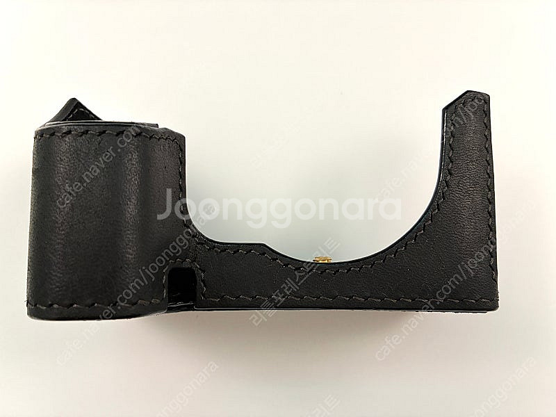 소니 a7c 일마레 가죽 케이스 팝니다.--0