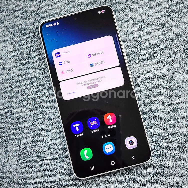 갤럭시 S22 화이트 256기가 22년 11월개통 무잔...--2