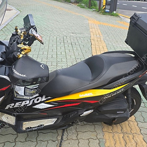 [서울구로]23년식 포르자 350판매