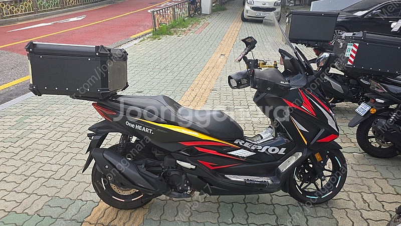 [서울구로]23년식 포르자 350판매--3