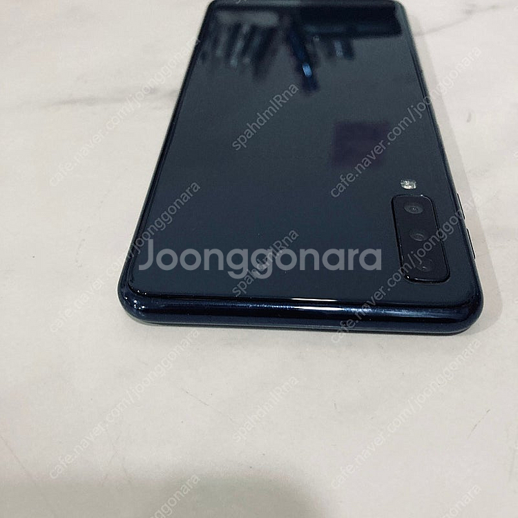 갤럭시 A7 블랙 64기가 매우깔끔한기기 3만원 판매합...--3