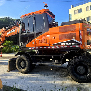 디벨론 신차급 06W 굴삭기 DX150W-7 2024년 5월 580시간 판매합니다