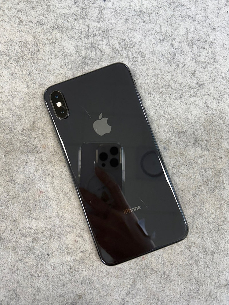 (자급제)아이폰XS맥스 블랙 64G 카메라 멍없이 선명한 단말기 검수완료 20만원팝니다@@@ 이미지
