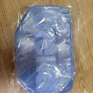 [새상품]아레나 손가방 A5AC1AB02 라이트블루