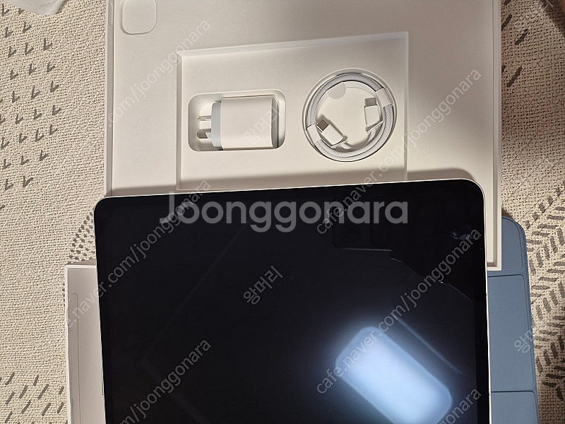 아이패드 13 M4 256 실버 셀룰러+정품 폴리오 케...--3