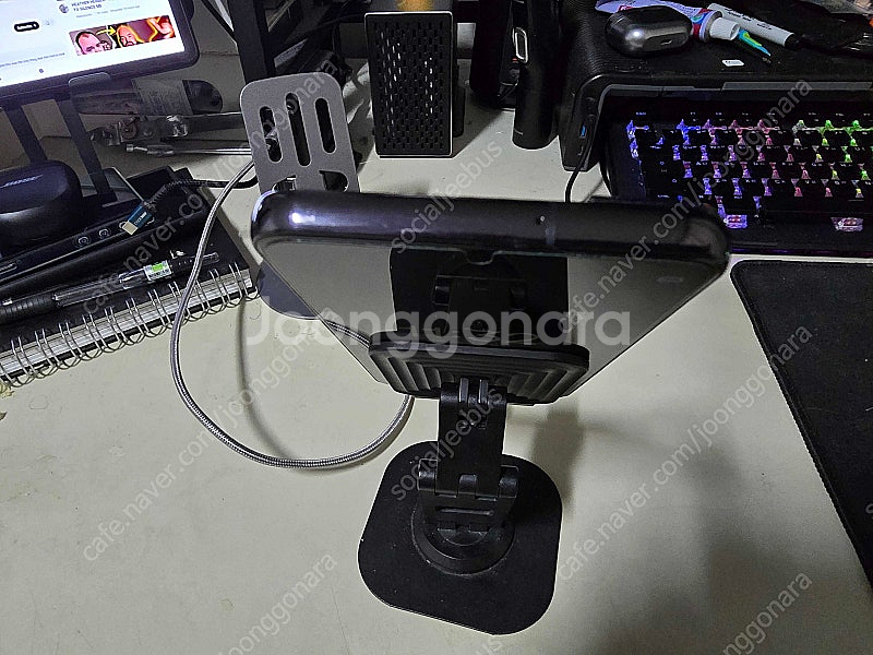 (중고) 삼성 갤럭시 S22플러스 256기가 팬텀블랙--2