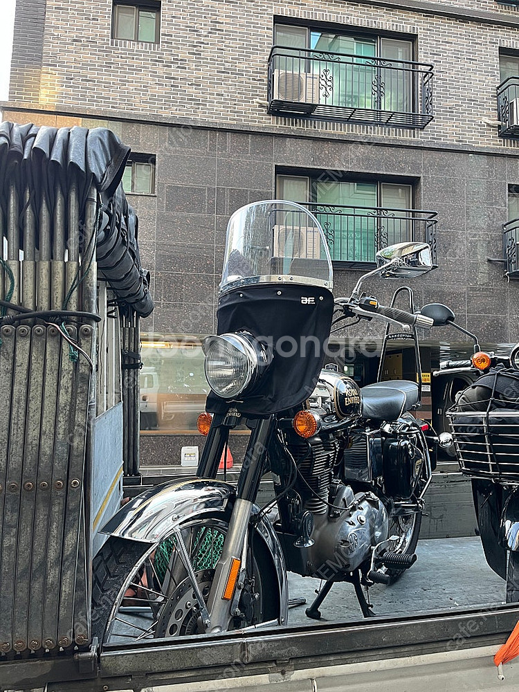 로얄엔필드 클래식500 크롬--6