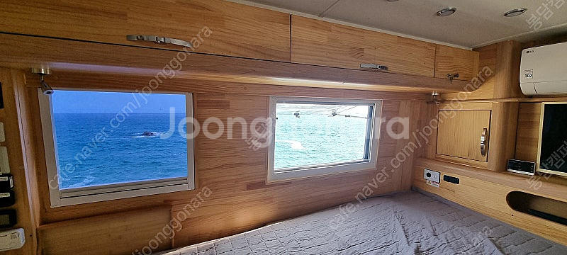 2013년식 에어로타운 롱바디 캠핑카 팝니다.--5