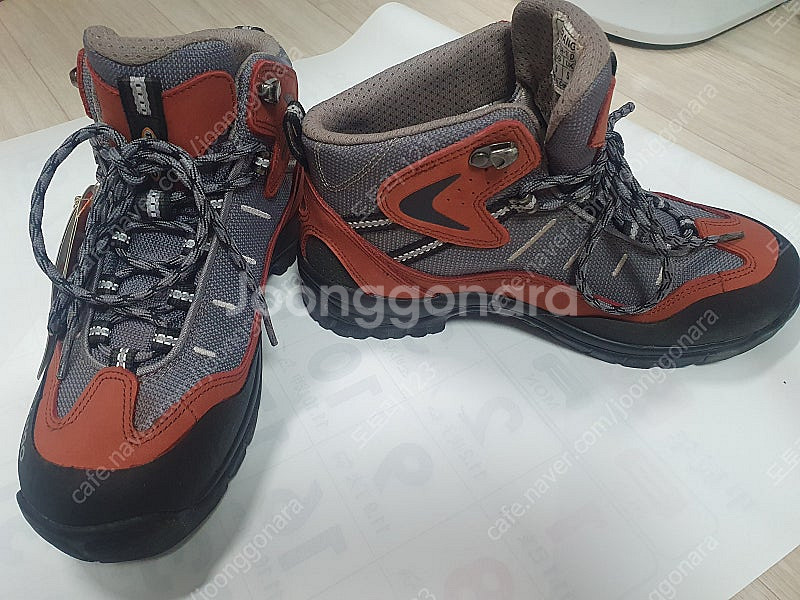 트랑고 TSR-15 등산화 240 운동화 새상품--1