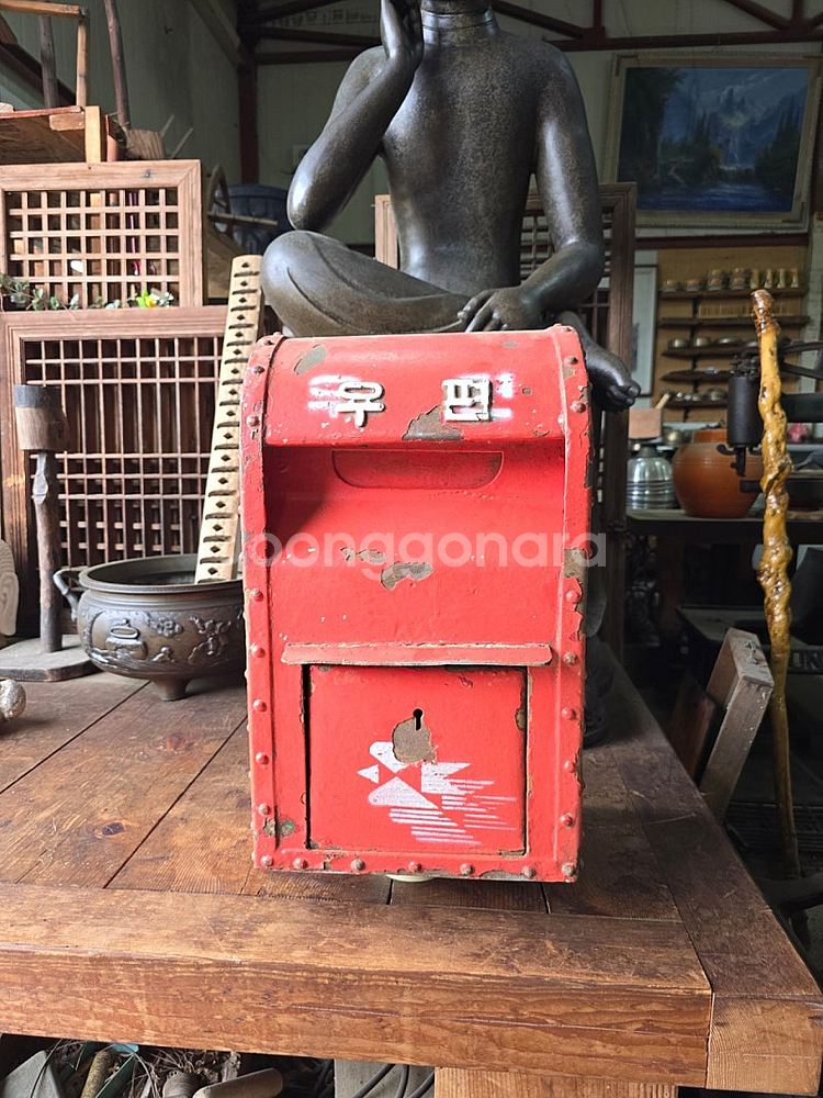 옛날 철제 우체통--0