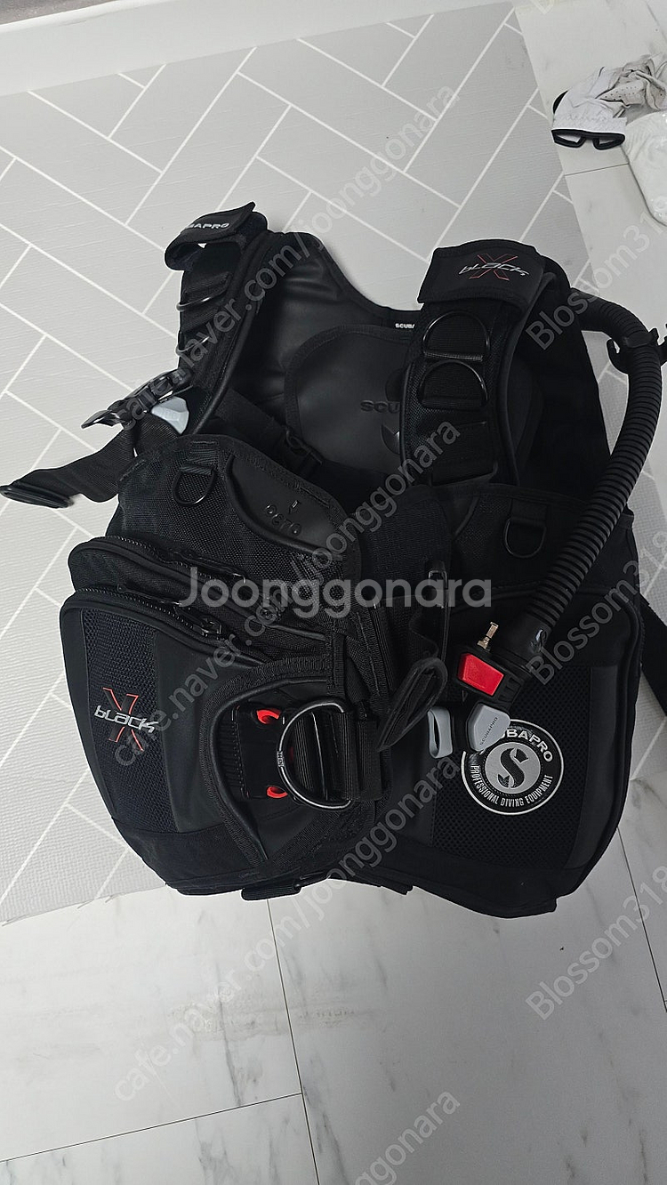 스쿠바프로 bcd x black 사이즈 m (1회착용)--0