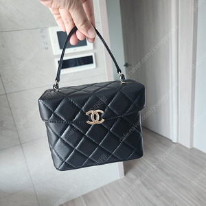 샤넬 시즌 미니박스백