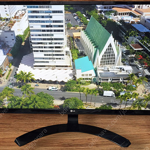 LG 27인치 LED 모니터 27MP58VQ 팝니다