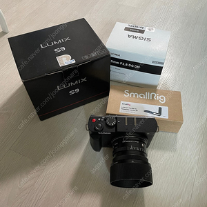 파나소닉 루믹스 S9 블랙, 시그마 45mm f2.8, 스몰리그 L그립, 카메라 렌즈 미러리스 풀프레임 panasonic lumix 단렌즈 sigma 겐코 필터
