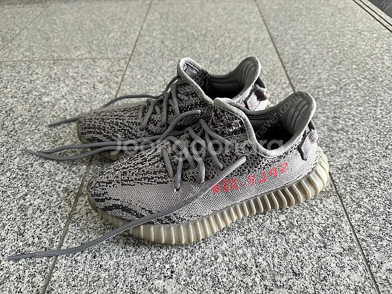 아디다스 이지부스트 350 V2 지브라 240mm--1