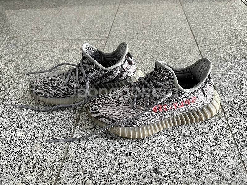 아디다스 이지부스트 350 V2 지브라 240mm--2