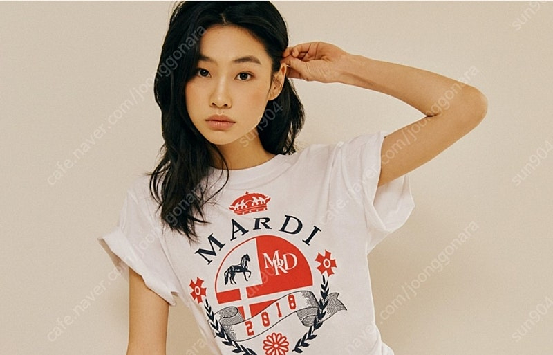 마르디메크리디 반팔라운드티셔츠 프리사이즈 이미지