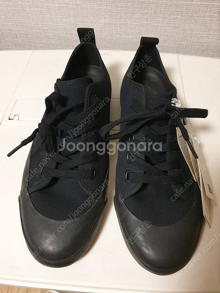 유니클로 U 캔버스 스니커즈 새상품--0