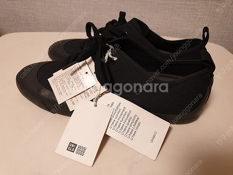 유니클로 U 캔버스 스니커즈 새상품--1