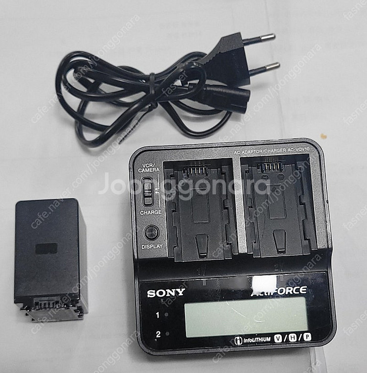 소니 더블충전기 vqv10. 대용량 밧데리 fv100a...--0