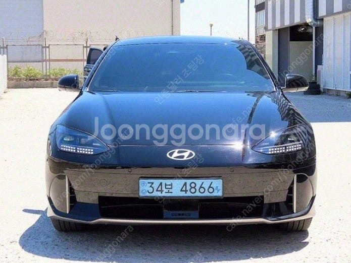중고전기차 1인신조 짧은 주행거리 현대 아이오닉 6 롱...--0