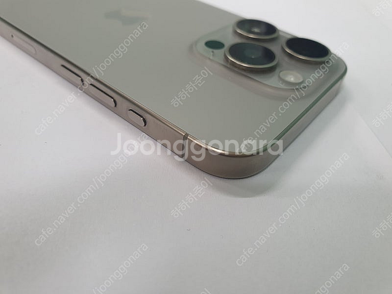 아이폰15프로 128기가 네츄럴티타늄 판매합니다.--5