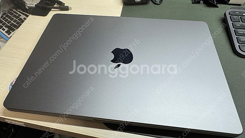 2033 맥북프로 14인치 m2 pro 고장 부품용--2