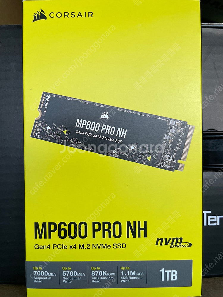 커세어 정품 MP600 PRO 1TB--0