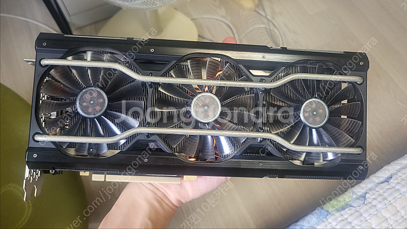 이엠텍 2080 블랙 몬스터 8gb--0