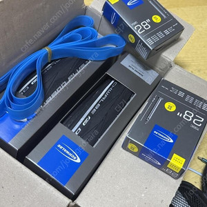 슈발베 듀라노 클린처 타이어 교체용품