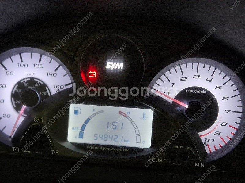2013년식 보이저 300 gts300 evo 판매합니...--4