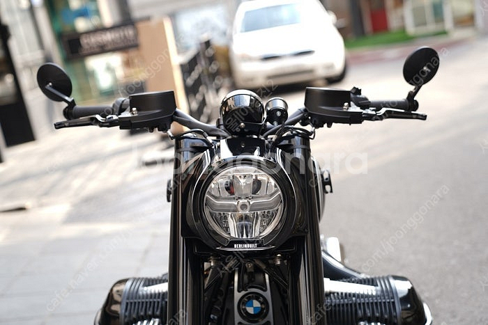 bmw r18 카페레이서 스타일 풀 튜닝 판매합니다.--5