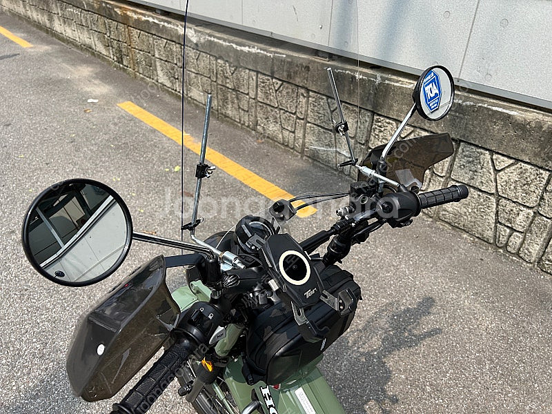 혼다 헌터커브125 24년식 팝니다--9