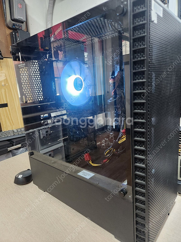 9700K/Z390/16G/600W/HDD1T 23만--2