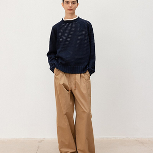 문달 Egg Crochet Knit in Navy