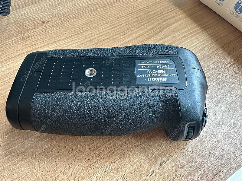 D850 풀셋트 팝니다. 정품 세로그립 포함--4