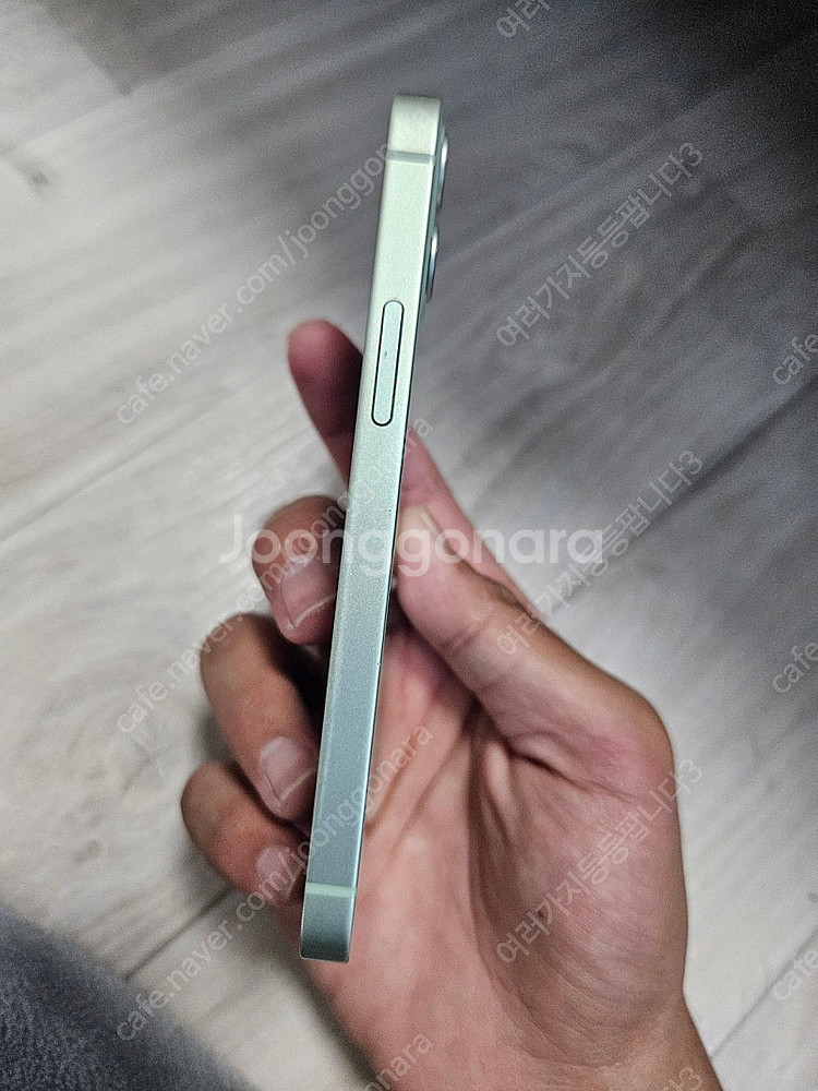 아이폰12미니 128GB 팝니다. (배터리75%, 찍힘...--6