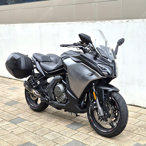 2023년식 CFMOTO 650GT 판매합니다.