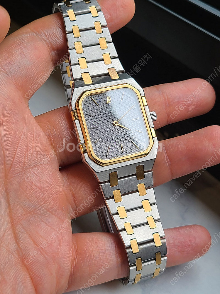 [정품] 오데마피게 스퀘어 로얄오크 점보 차콜 그레이 다이얼 콤비 소장품 (Audemars Piguet Square...--2