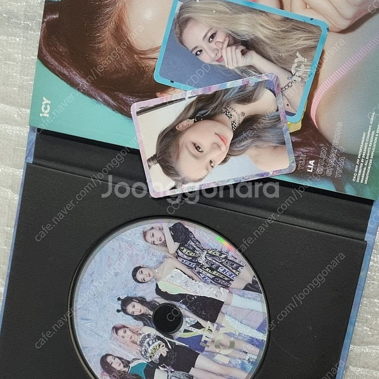 (친필 싸인) 있지 itzy icy CD 앨범 음반--1