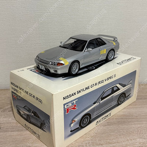 1:18 1/18 오토아트 r32 다이캐스트 판매합니다.