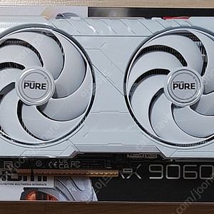 사파이어 라데온 RX 9060 XT Pure OC 16GB 이엠텍 팝니다