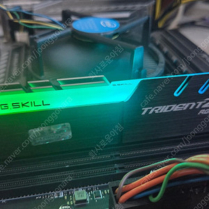 지스킬 3200 rgb 8gb 1개