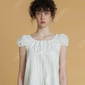 위드아웃썸머 몬타나 블라우스 새상품