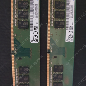 삼성 DDR4 8G 램 2개(총 16G) 일괄 팝니다.