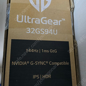 LG 울트라기어 32GS94U 32인치