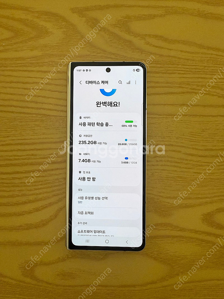 폴드4 256gb 내부액정 안나옴--0