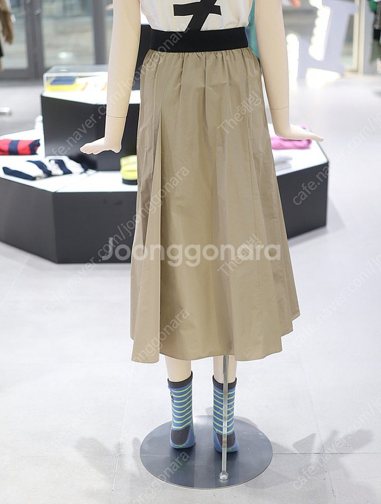 럭키슈에트 플레어 스커트 _허리수선 25사이즈--3