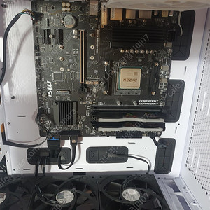 AMD 라이젠 5600+MSI B550M PRO-VDH WIFI+16G+케이스